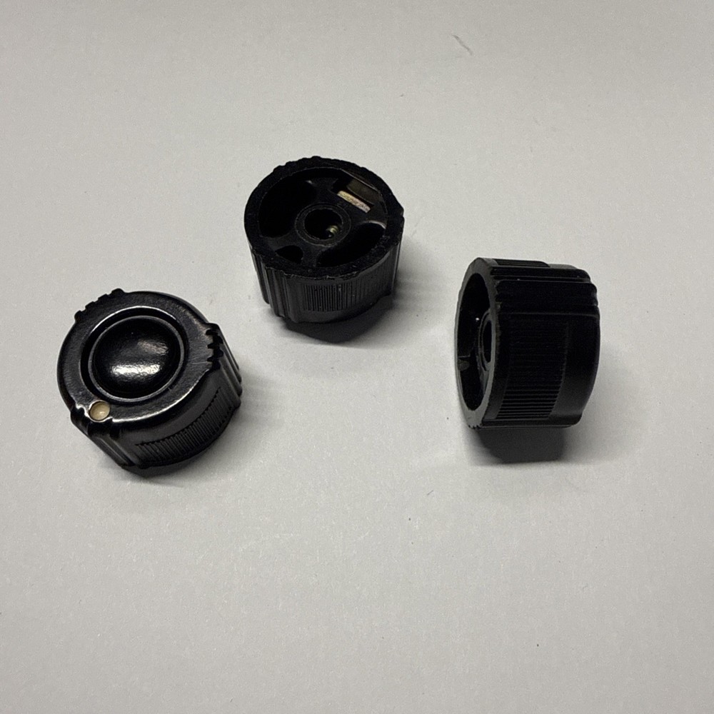 PARASET replica set of 3 knobs