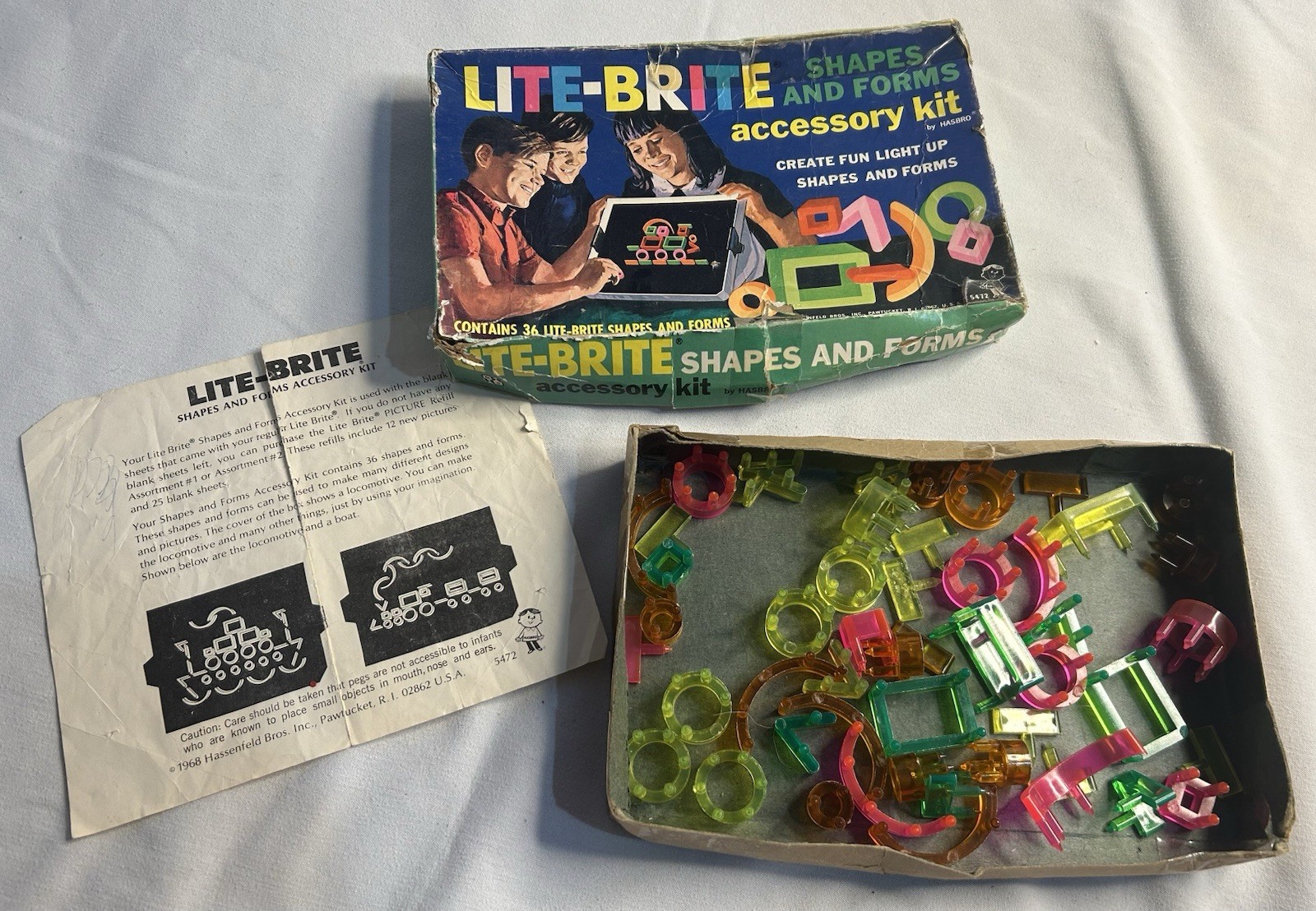 Vintage Lite-Brite Lot w/ Instructions, Accessory Kit, 575 Bulbs, Unused Sheets