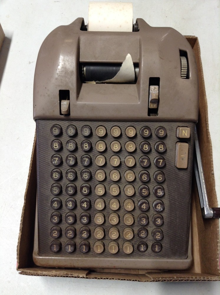 Vintage Victor Adding Subtracting Machine Brown 8 Columns