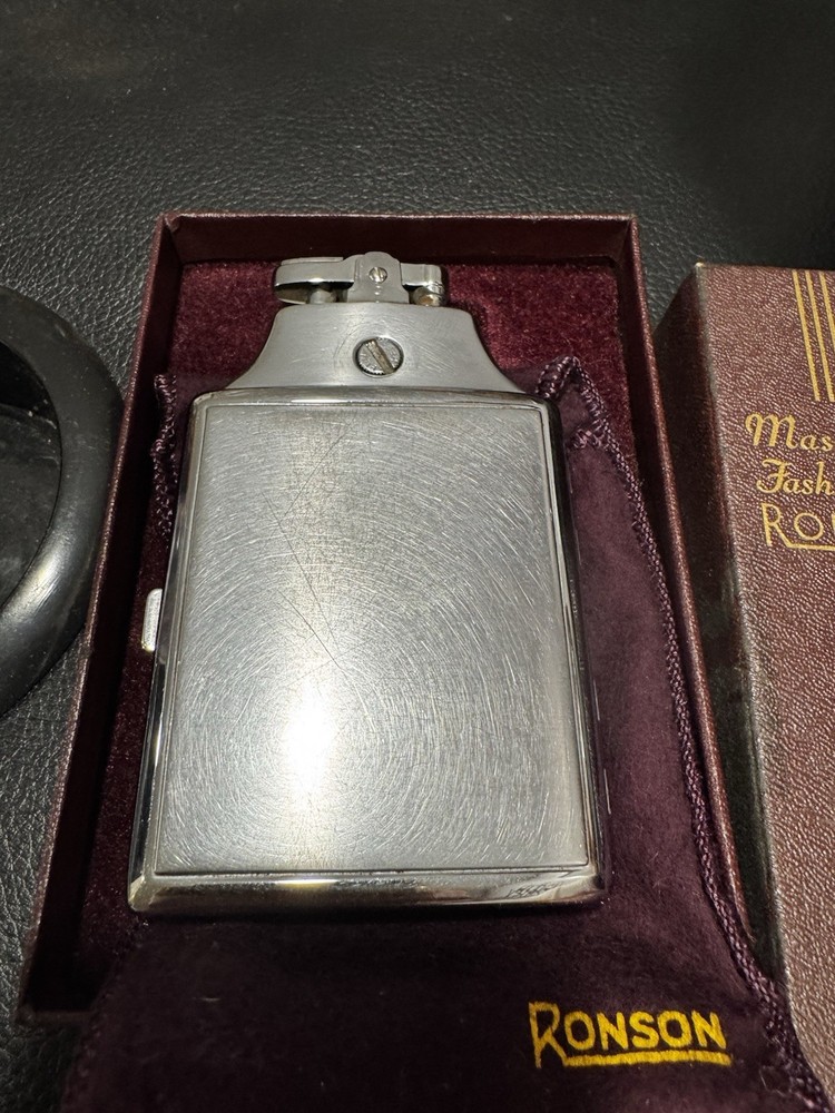 Vintage Ronson Mastercase Lighter W/ Box