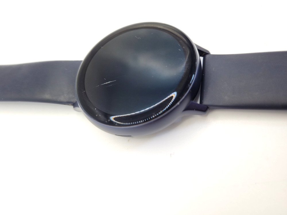 Samsung Galaxy Watch Active 2 - (FRONT SCREEN SCRATCH) Read Description