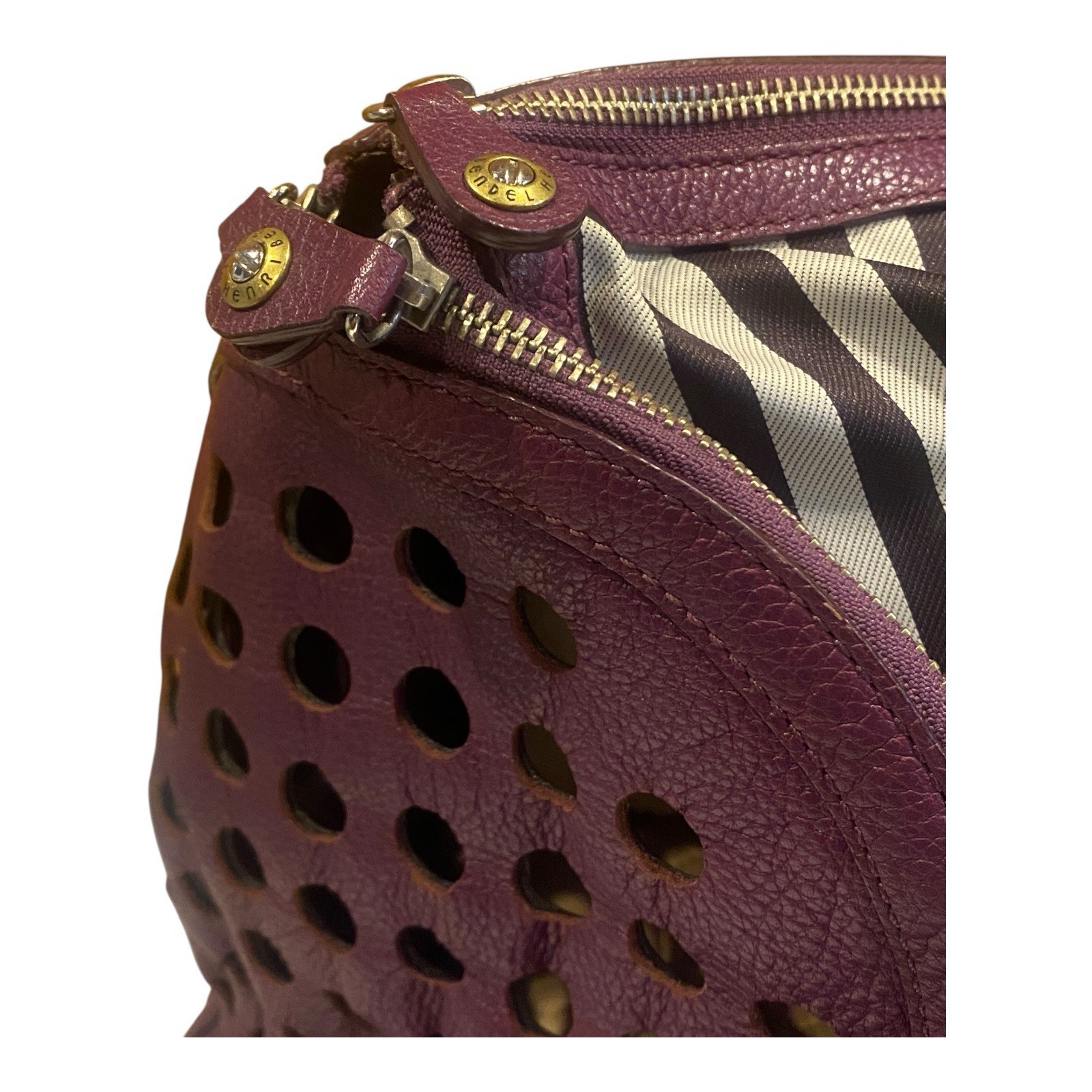 Henri Bendel Iconic Stripe Pet Carrier Dog Bag 5th Ave NY Travel Designer RARE!