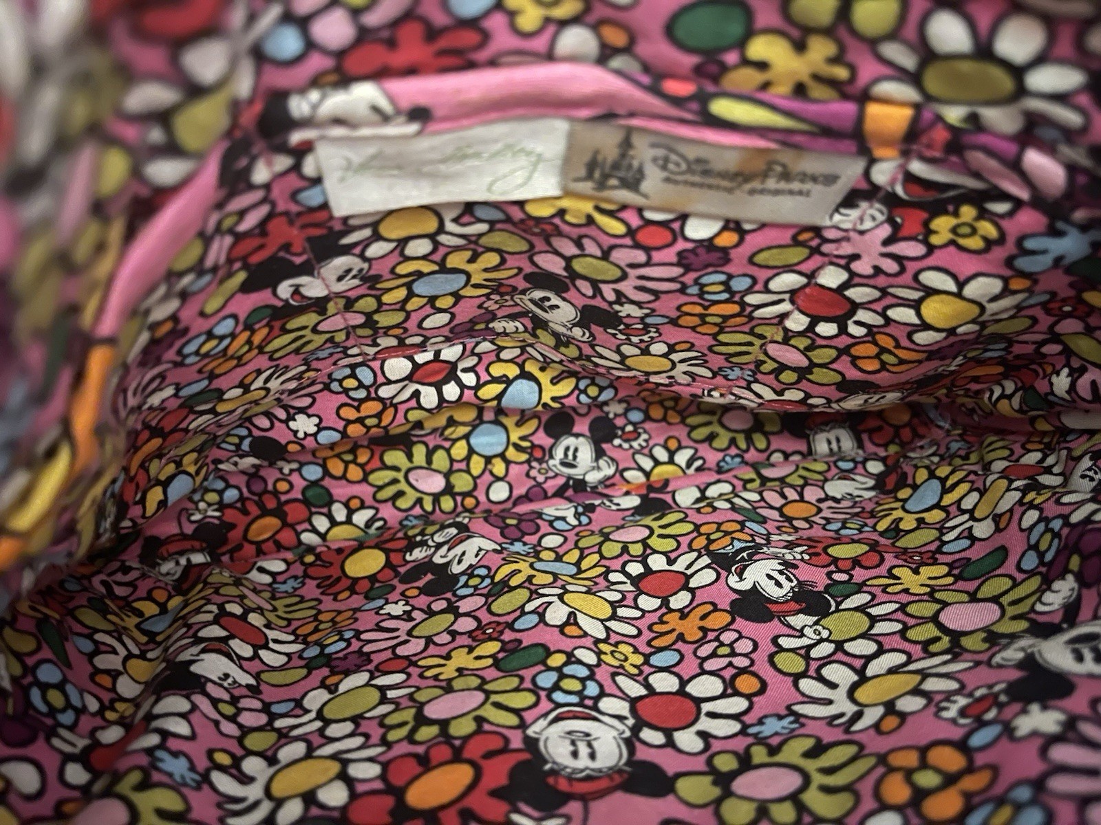 DISNEY VERA BRADLEY Mickey Minnie Just Mousing Around 11” Pink Hipster Crossbody