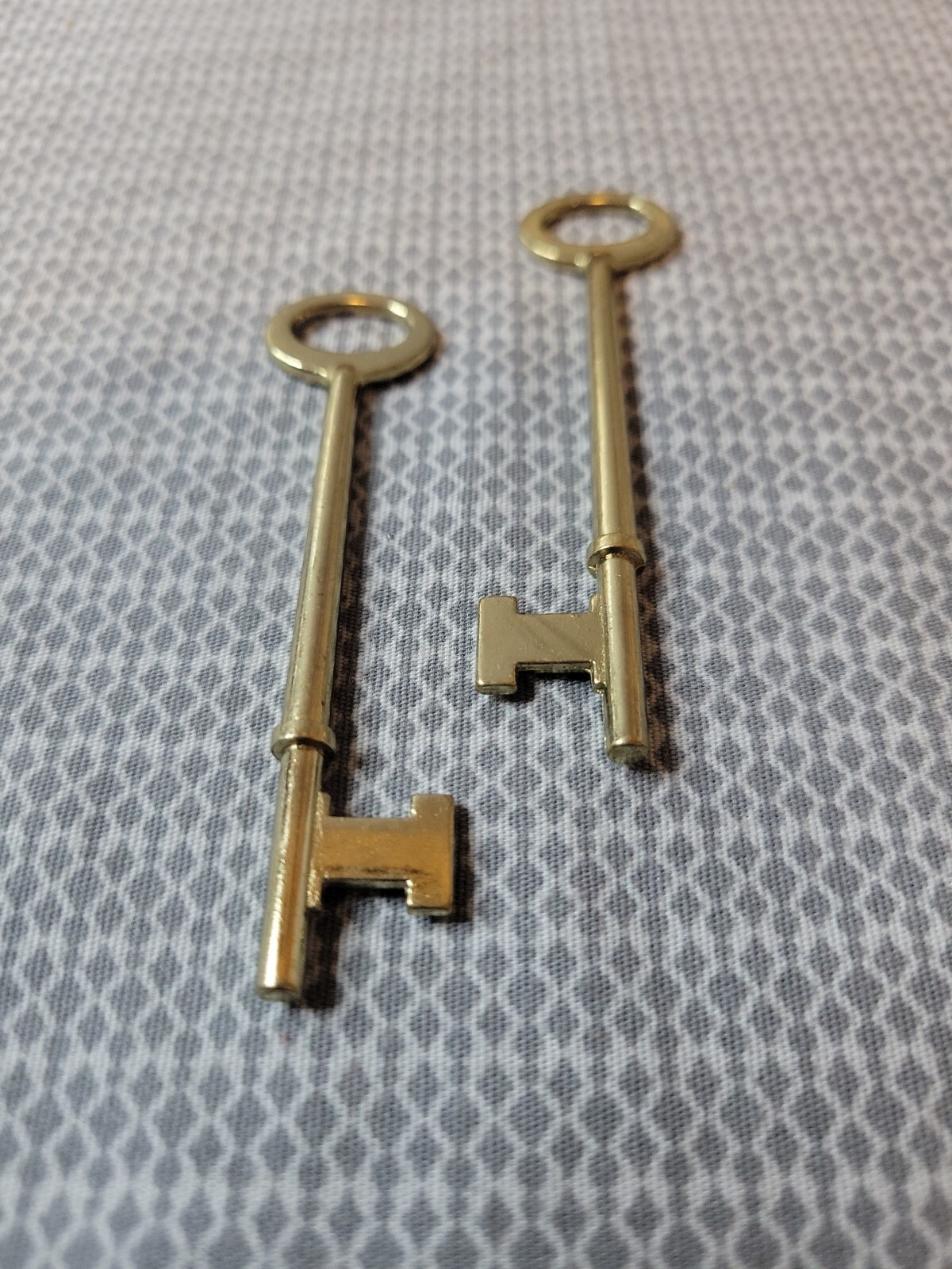 Copper Skeleton Keys Set Or Two