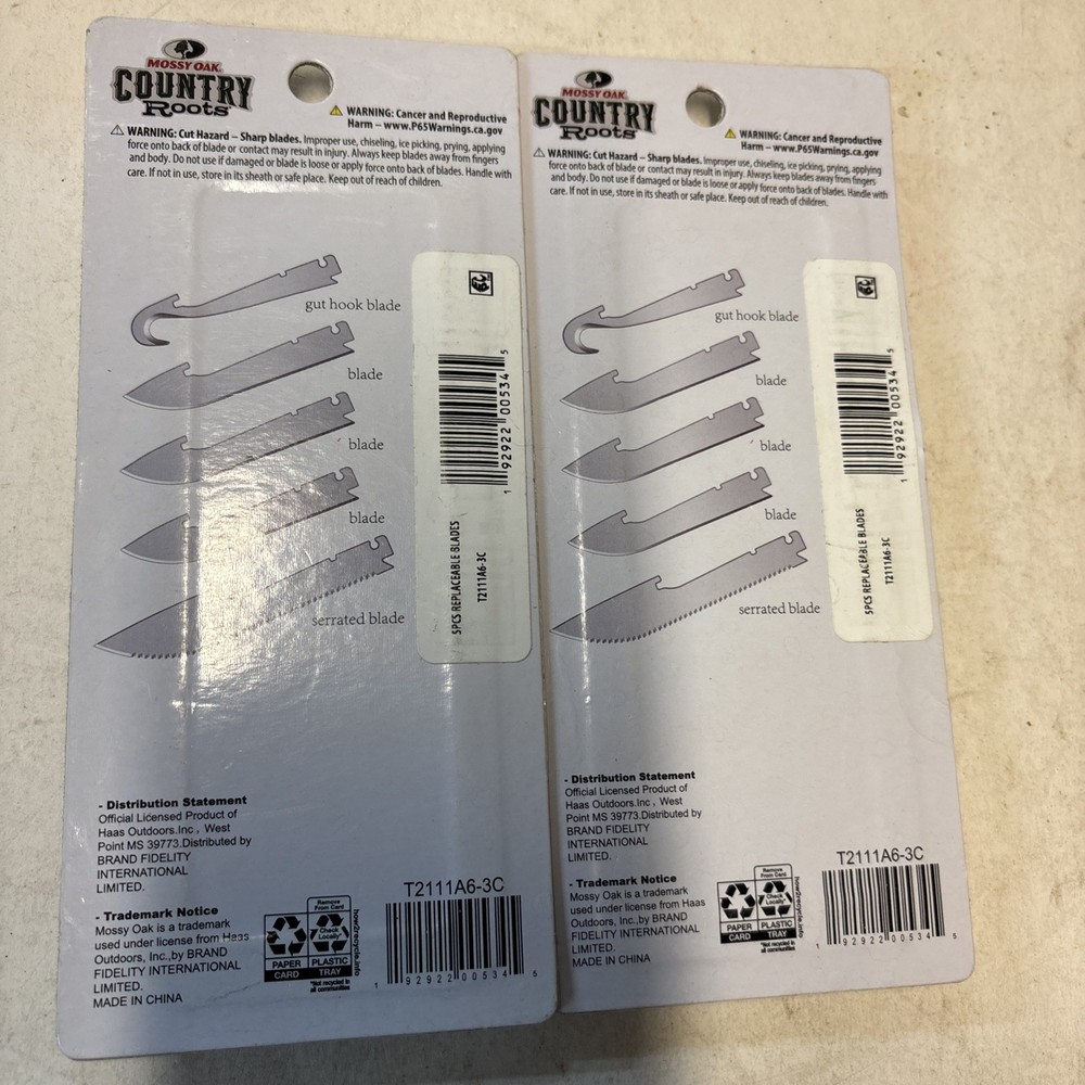 Mossy Oak 5pc Replaceable Knife Blades. Gut Hook & Serated Blade. J 004
