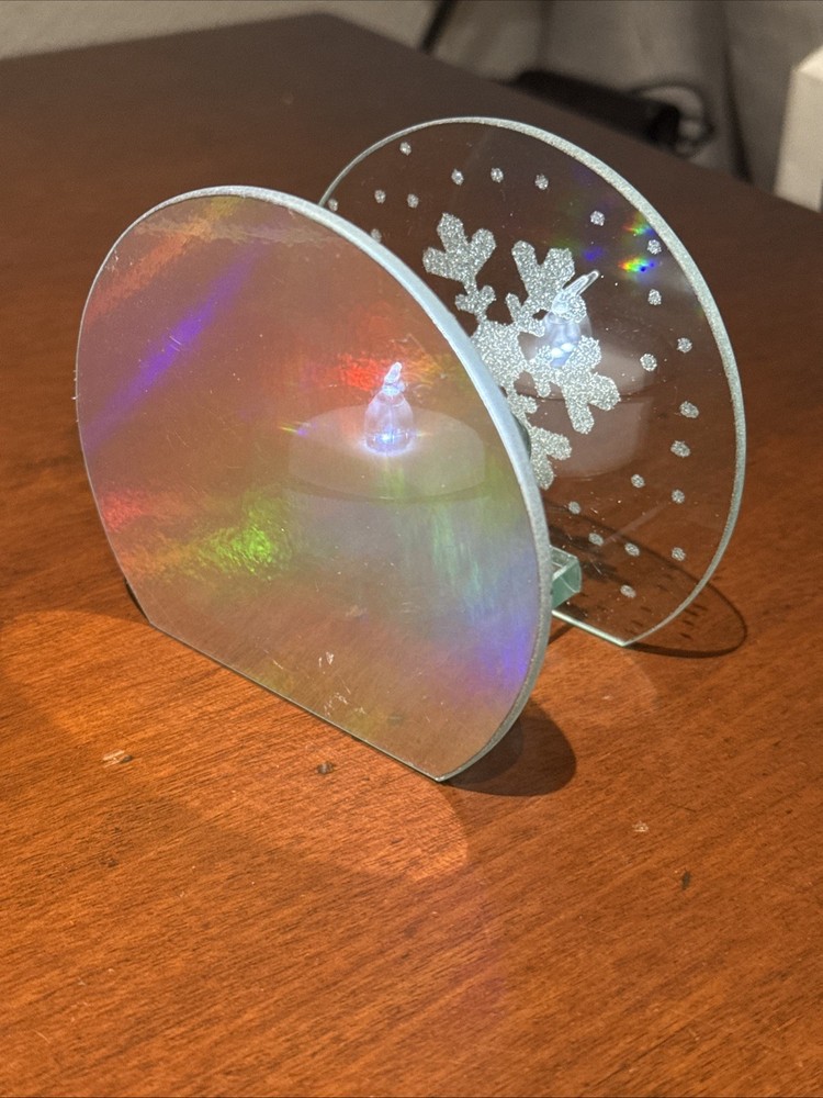 Snowflake Design Holiday Tealight Candle Holder