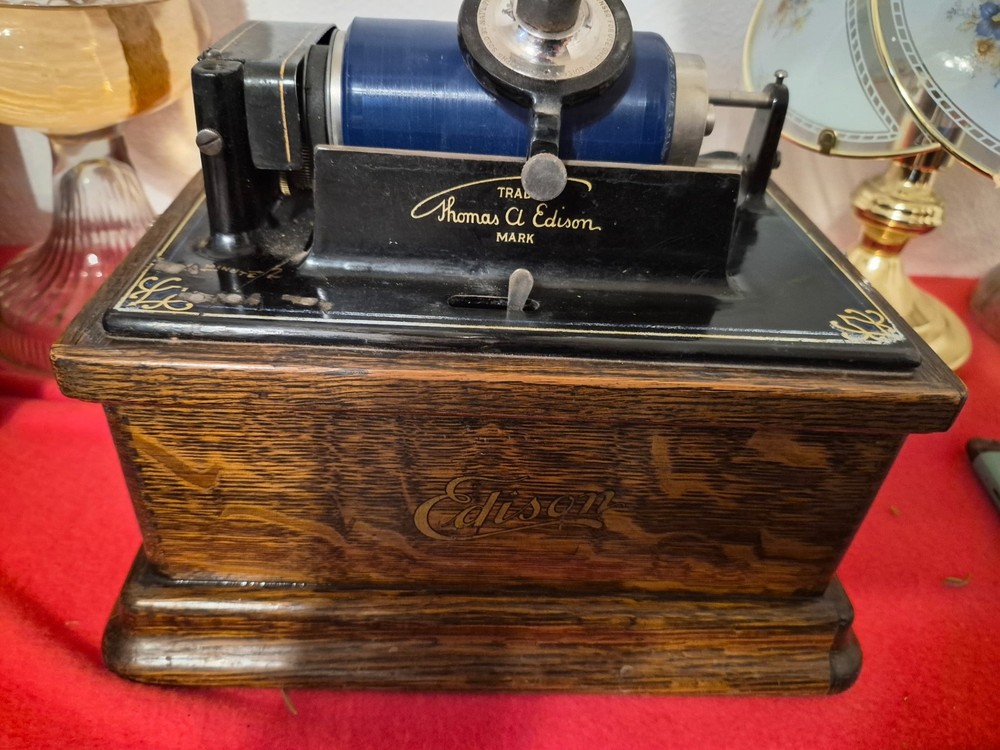 Antique Edison Fireside Phonograph - WORKING With Records BUNDLE.