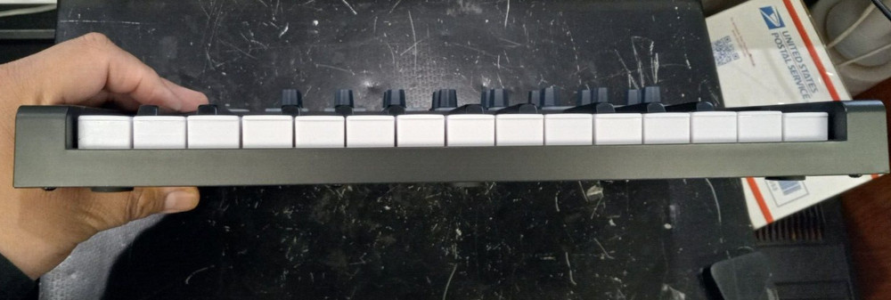 Arturia MiniLab MkII 25 Slim-key Controller