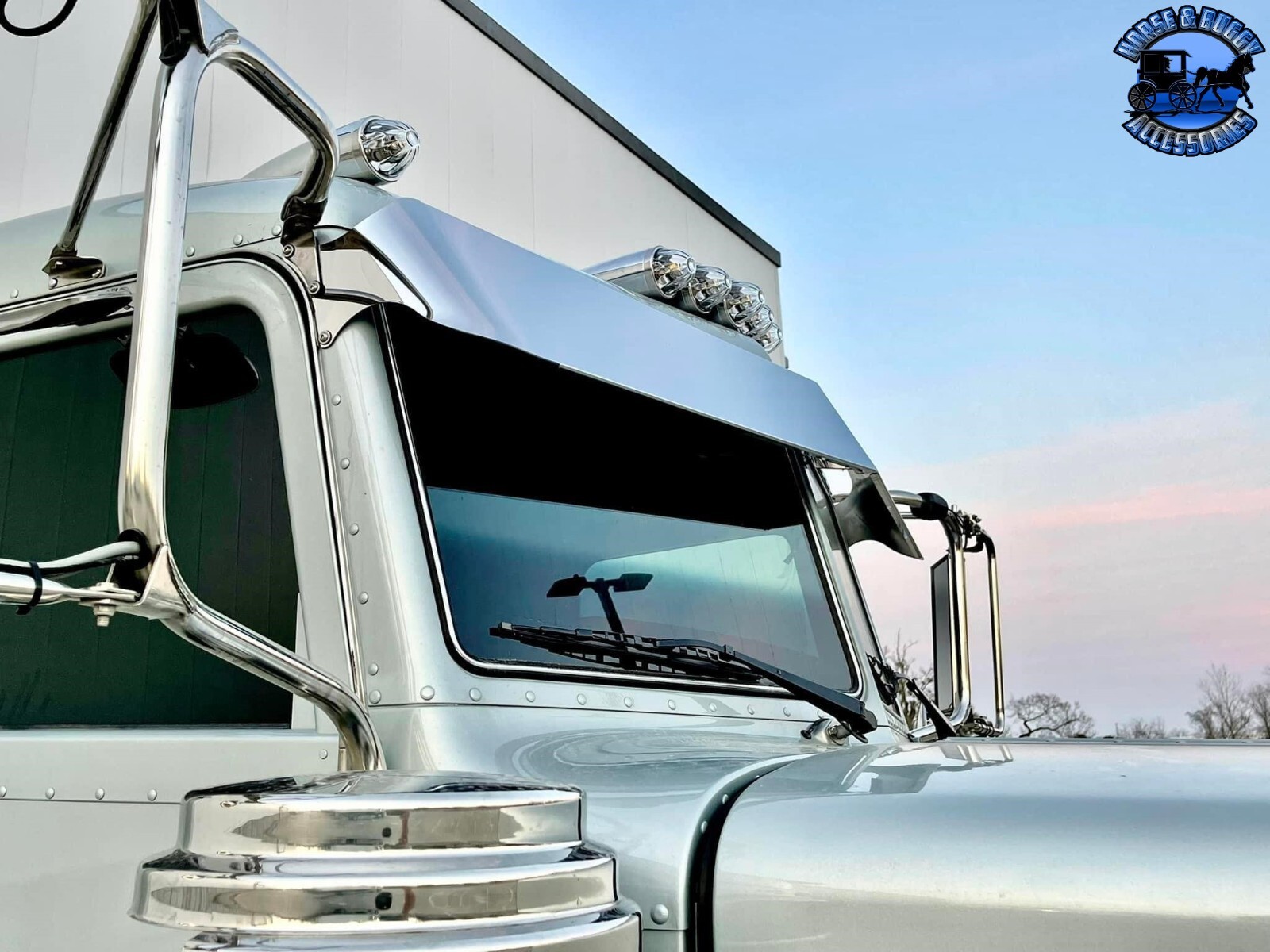 ROLLIN LOW PETERBILT 11'' X 7.5'' FLAT BOTTOM VISOR V. TOP 386,389,379,388 #1034