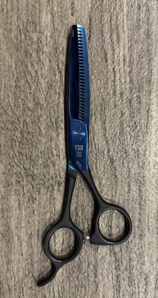 JW TS30 Blu Thinning Shear