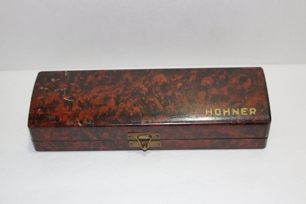 Hohner The 64 Chromonica 4 octaves PROFESSIONAL MODEL "C" harmonica w/case NICE