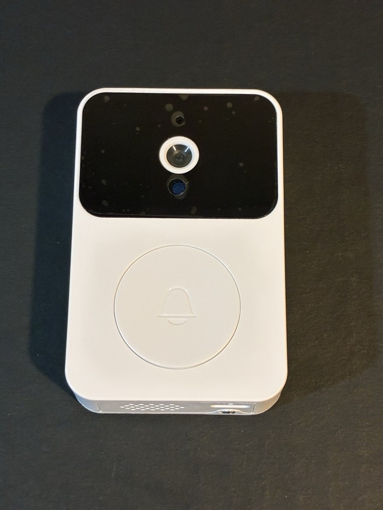 X9 - Visualizable Smart Doorbell - White Camera NIB - Never Installed.