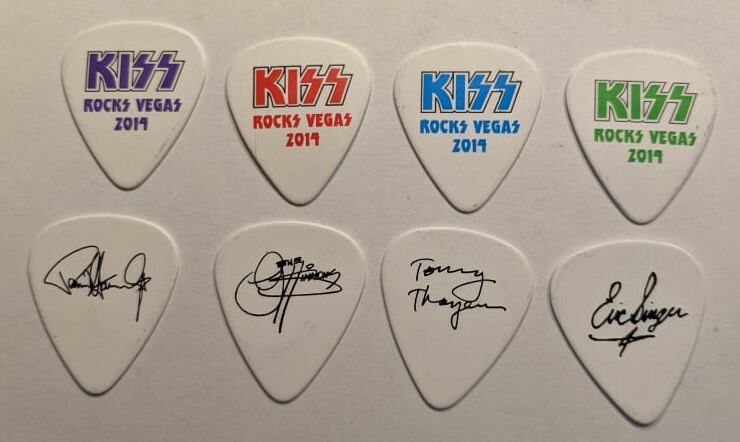 KISS 2014 KISS ROCKS VEGAS SOLO COLORS LOGO  Set of 4 Guitar Pic Picks Residency