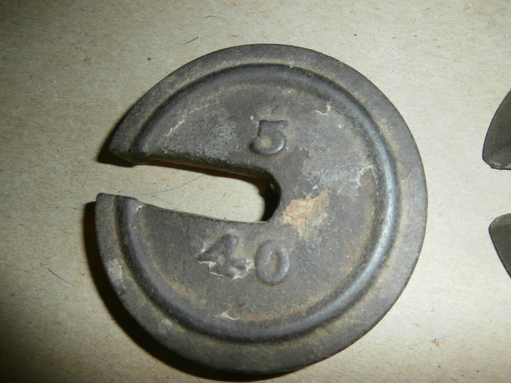 3 Vintage Feed Platform Farm Store Scale Weights