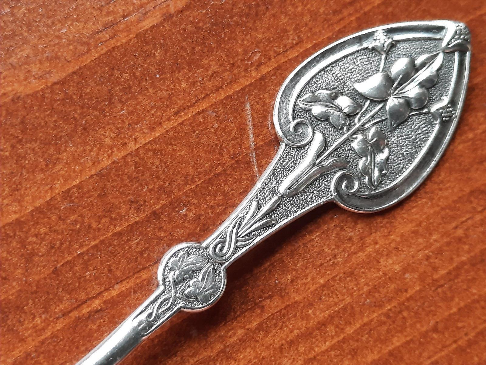 Coin Silver Knowles & Ladd Leaf & Berry Pickle Knife