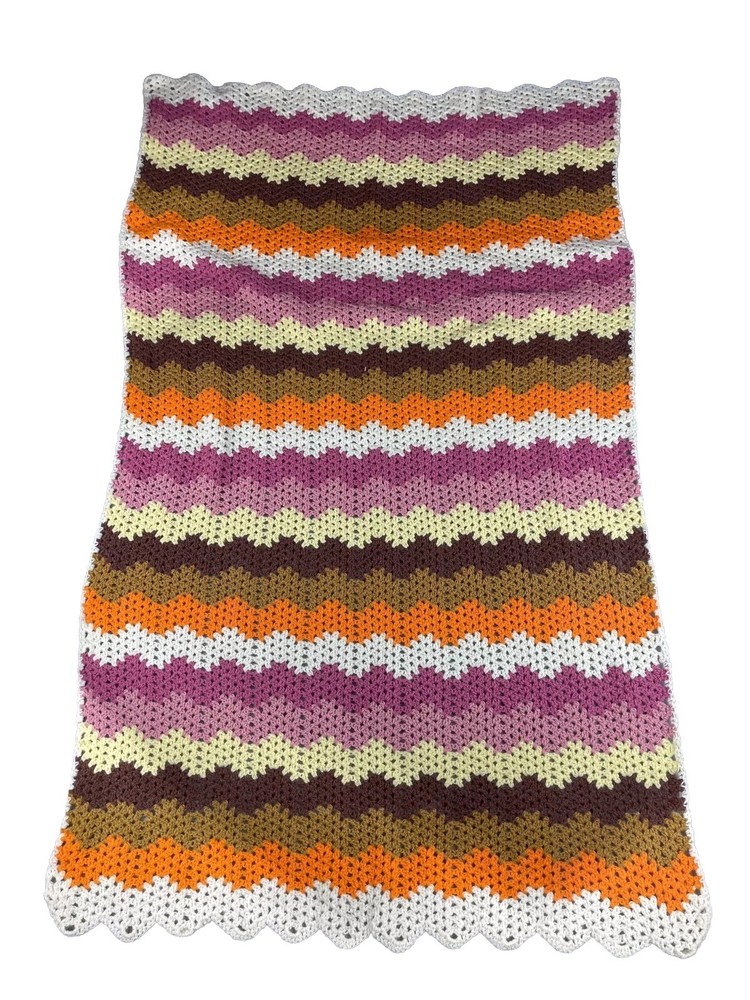 Handmade Crochet Throw Blanket Chevron Wavy Pattern Multicolor Approx 52”x32”