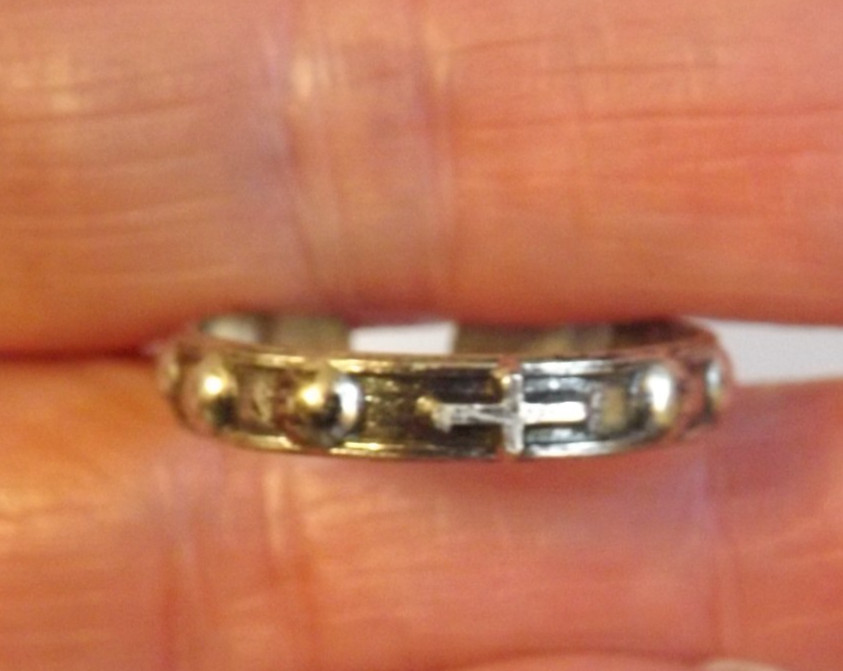 Vtg 1960's new old stock pocket rosary band ring adjustable 10 religious cross