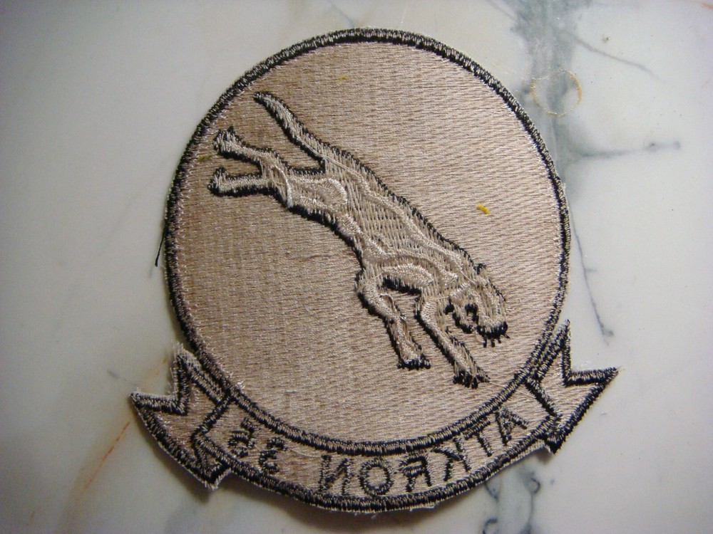 US NAVY ATTACK SQUADRON ATKRON 35 " BLACK PANTHER " PATCH