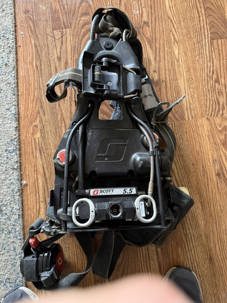 SCOTT 5.5 SCBA Airpack