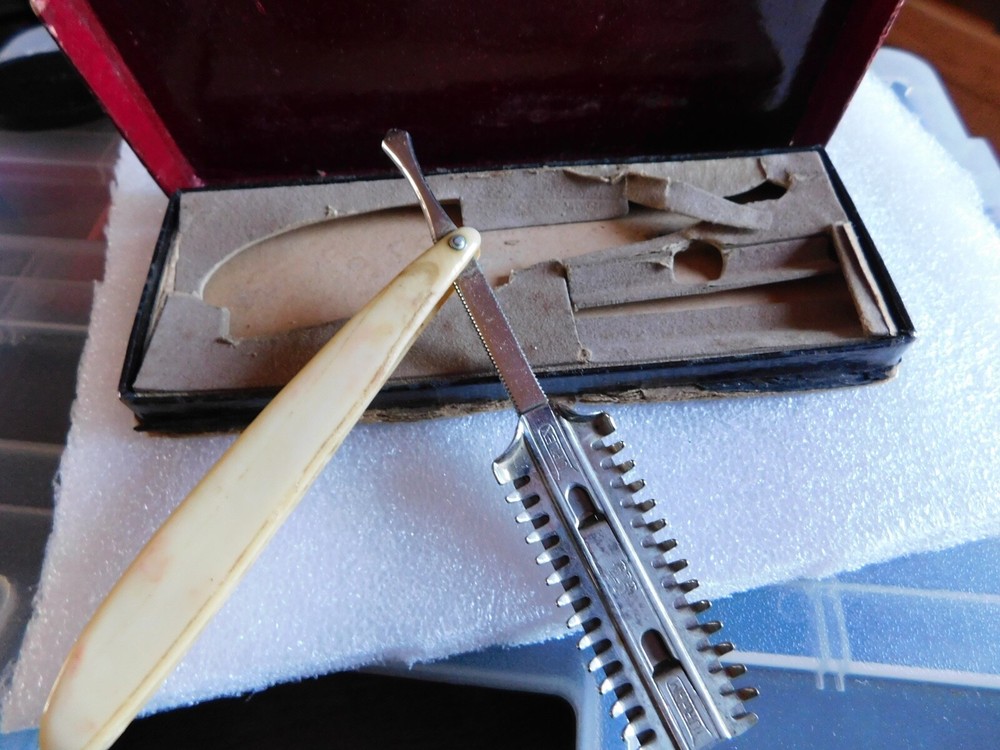 Vintage Durham Duplex Safety Razor w/Original Box