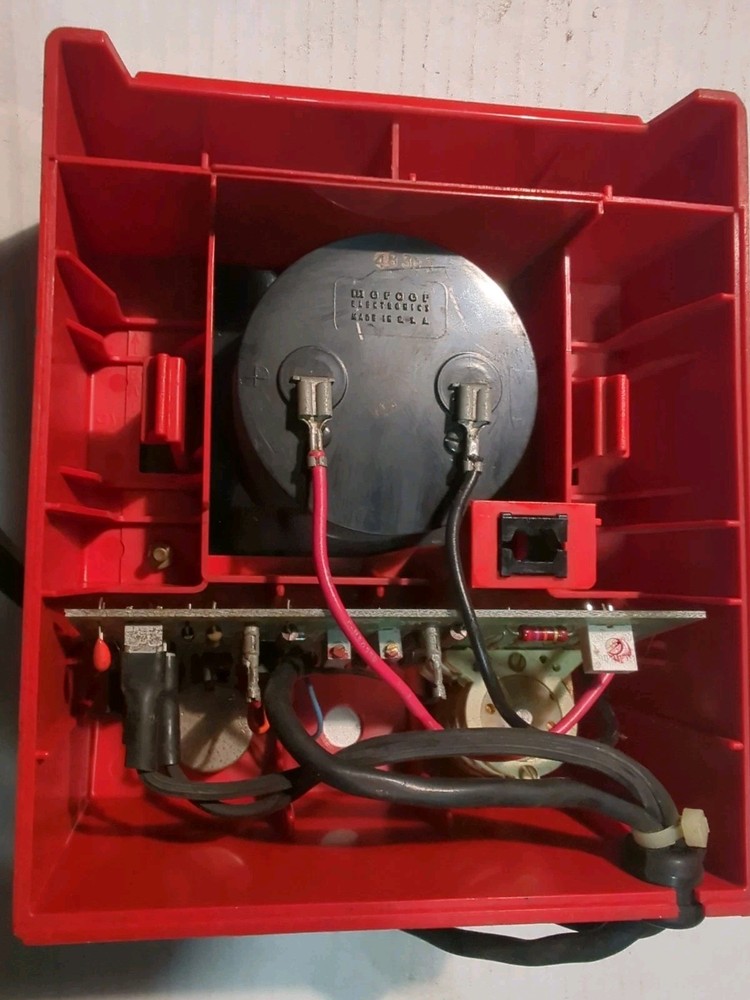 Vintage Snap-On Inductive Volt-Amp Meter MT 952, UNTESTED