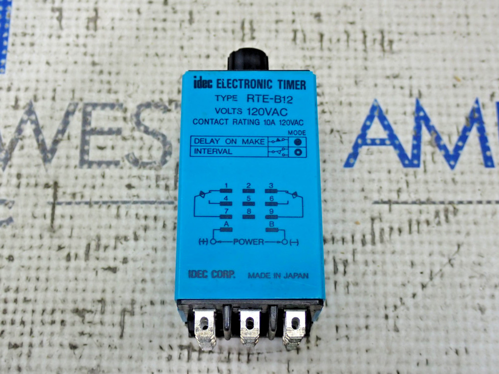 IDEC RTE-B12 Electronic Timer 120 VAC 11 Pin