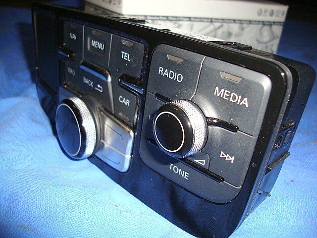 Audi S8 A8 Control Panel 4H1 919600 B MMI Touchpad Interface Control Panel **