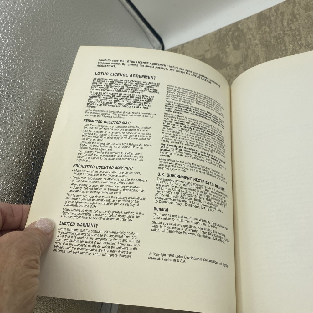 IBM LOTUS 123 RELEASE 2.2/ Setting Up, Quick Start & Samples Manual Only