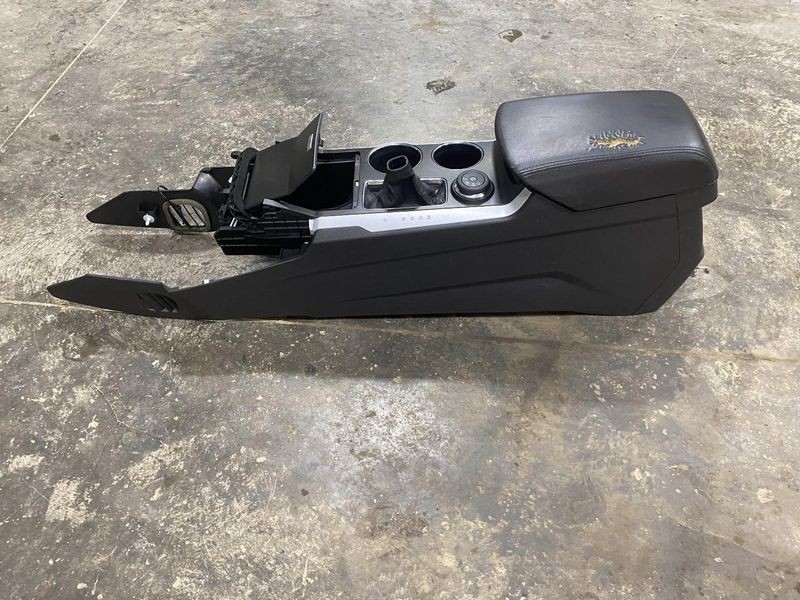 2011-2015 Ford Explorer Front Floor Center Console XLT with Select Shift OEM
