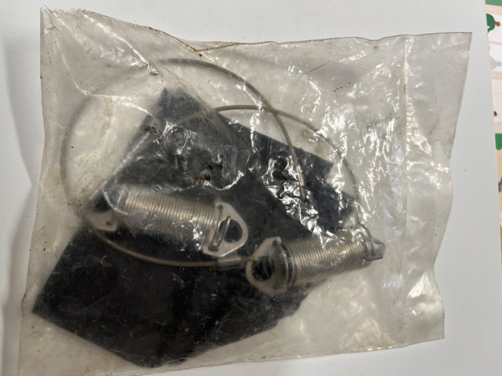 00-044243 CURTAIN & SPRING HOBART WRAPPER UWS