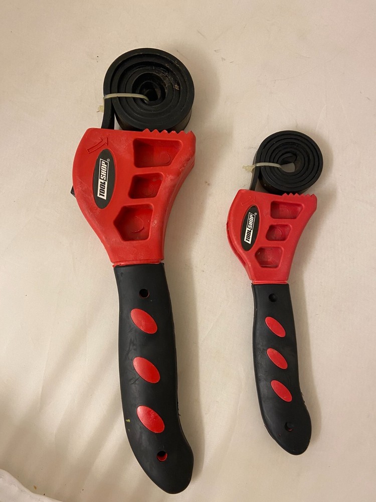Multi functional Adjustable Rubber Strap Wrench Spanner for Oil Filter & Bottle.