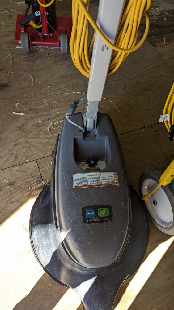 Tennant FM 20 Ds