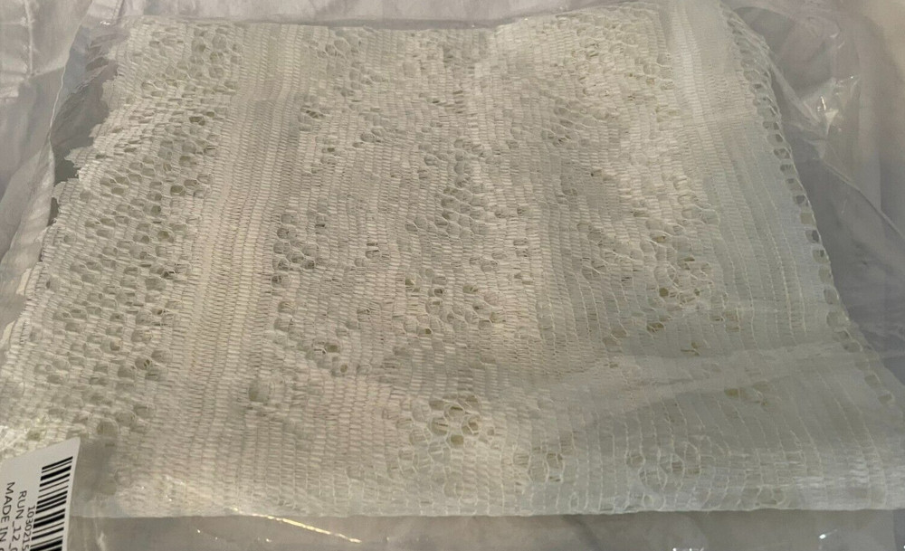 Chambury Casa Lace Runner 14 x 108