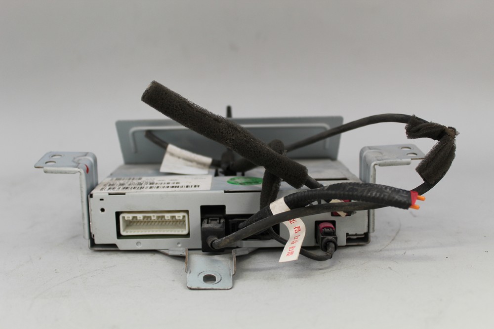 2014-2016 HYUNDAI GENESIS TELEMATIC COMMUNICATION CONTROL MODULE 96240-B110 OEM