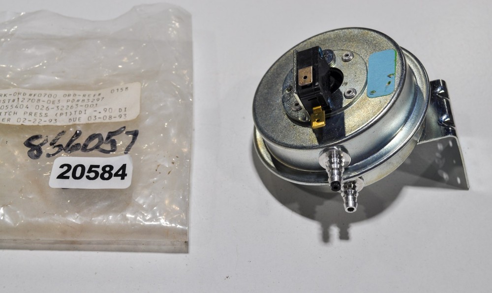 Tridelta 26-32263-001 Pressure Switch 20055404