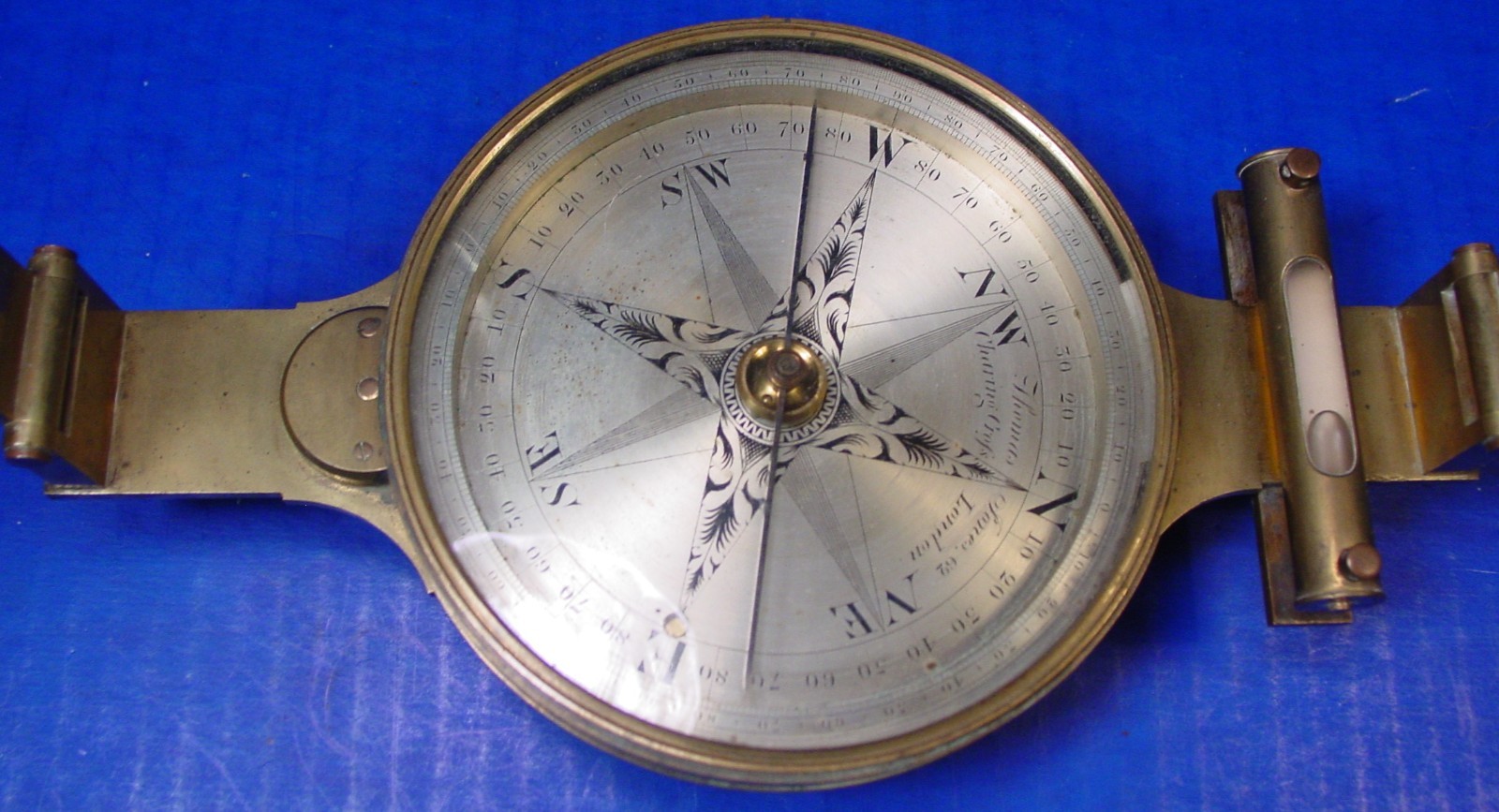 1816 Thomas Jones Compass folding Sight Vanes Vertical Arc - Rare Early Compass