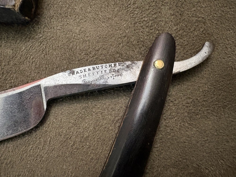 Wade & Butcher Sheffield Razor With Box