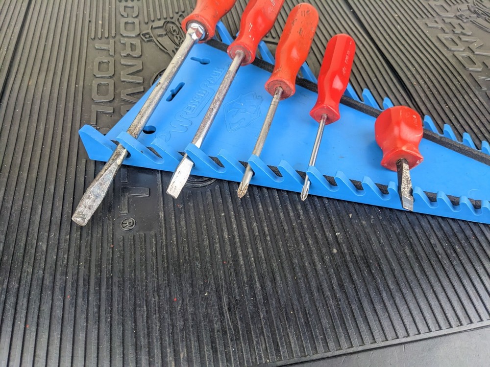 #az419 Vintage Mac Tools Red Hard Handle Mixed Screwdriver Set