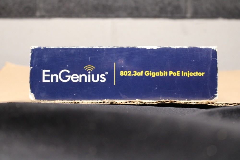 EnGenius Technologies 802.3af Gigabit PoE Injector (EPE-5818GAF) Network Device