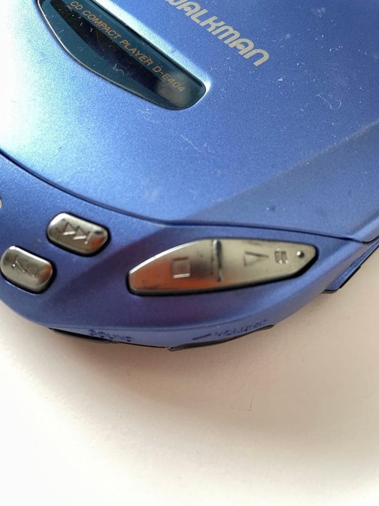 SONY D-E404 COMPACT DISC COMPACT PLAYER CD WALKMAN ESP AVLS Blue DC4.5V