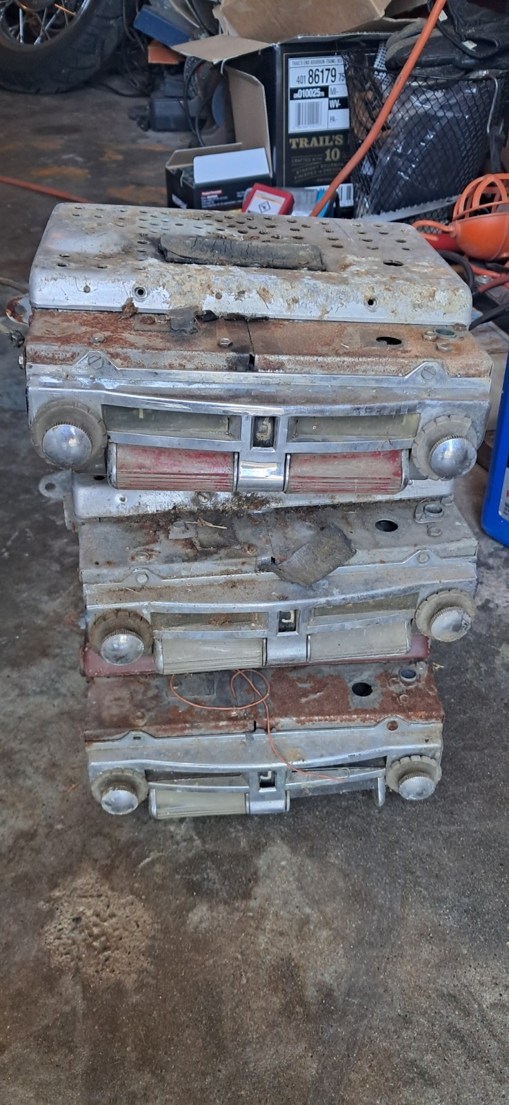 1940s (1946-48) antique ford radios