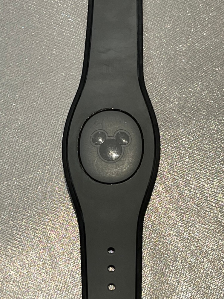 Used Disney Magic Band 2.0
