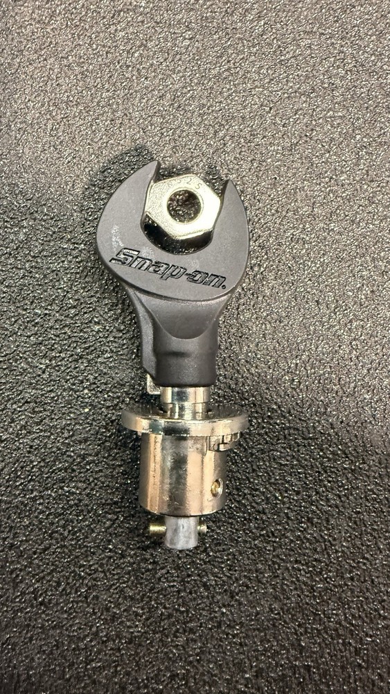 Snap-On Tools Tool Box Tool Storage Key K525 Key With Lockset