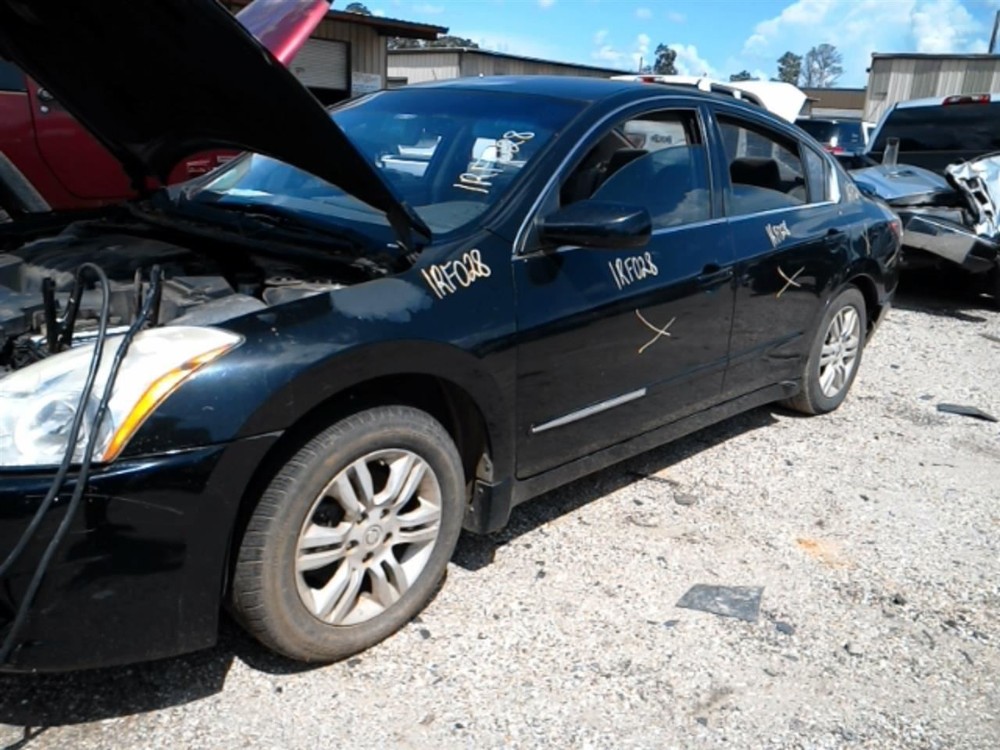 ALTIMA 2012 Keys/Latches/Locks 104856589