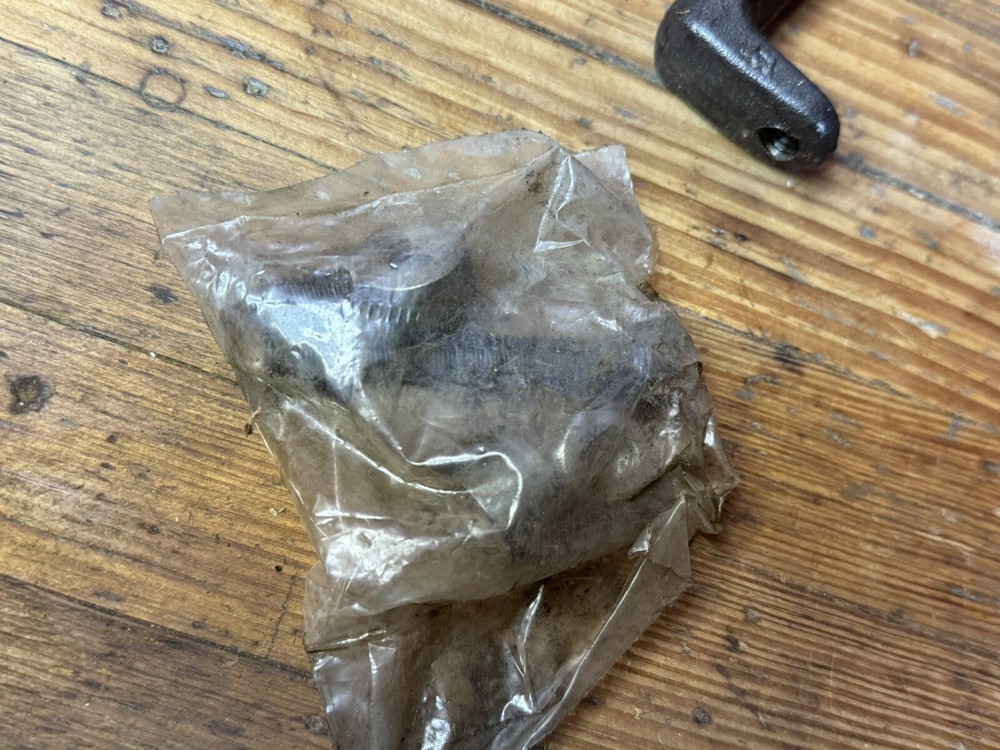 502 Model Clamp-A-Stud 2-1/4 - 3-3/4 Black