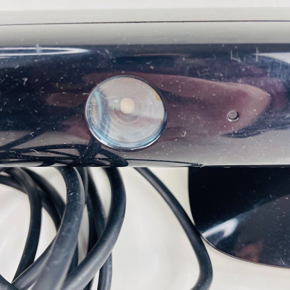 Xbox 230 Kinect Motion Sensor Bar Model 1473 Microsoft 2007 - Read