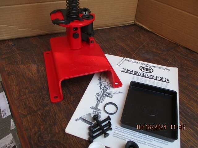 MEC Shotshell Reloader, Sizemaster , SM82, 410 bore.