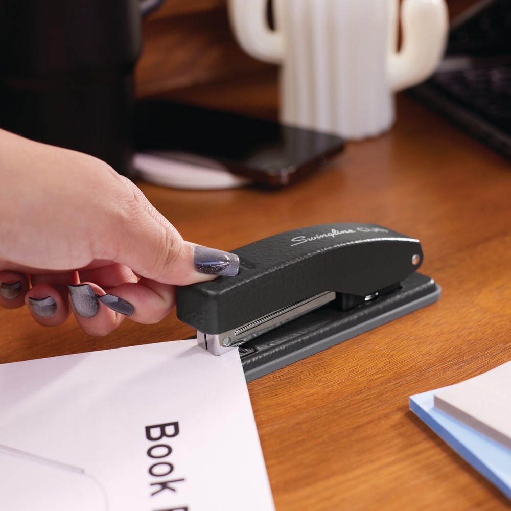 Swingline Stapler, Cub Compact Desktop 20 Sheet Capacity, Black