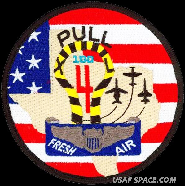 USAF SPECIALIZED PILOT TRAINING CLASS - 2010-04 - PULL- FRESH AIR-ORIGINAL PATCH