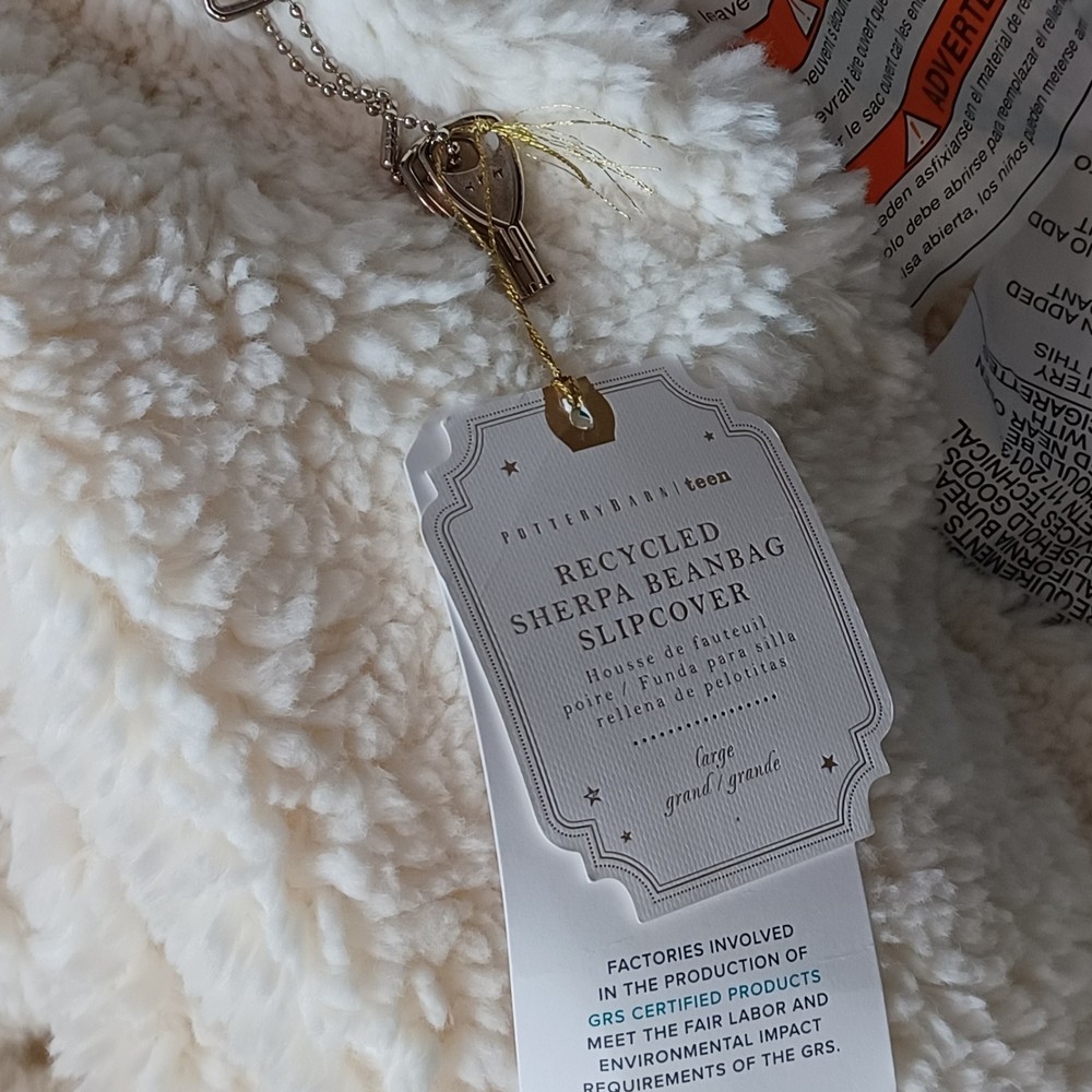 Pottery Barn Teen Recycled Sherpa 41" Faux Fur Bean Bag Sample Surface Dirt NWT